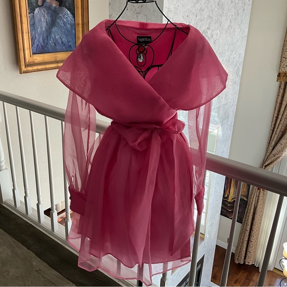 Vintage Fushia Dress - Picture 1 of 6